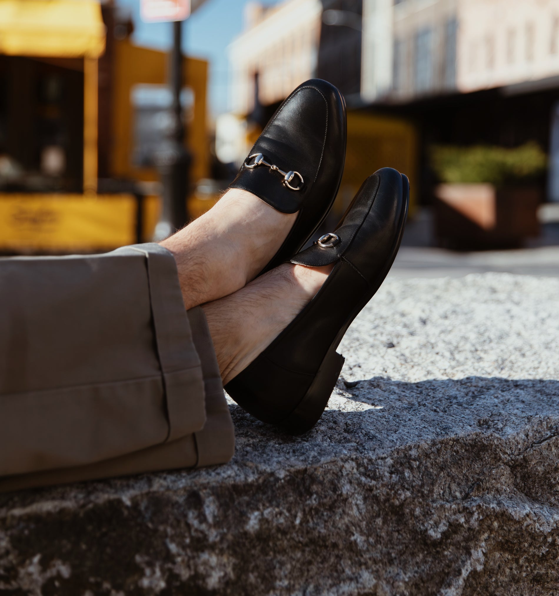 How to choose the best soft leather loafers? Five simple tips for ultimate comfort and amazing style.