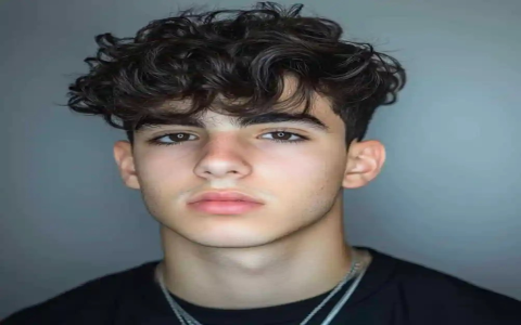 What are the best hairstyles for 2024 men? Get inspired by these cool and easy cuts now.