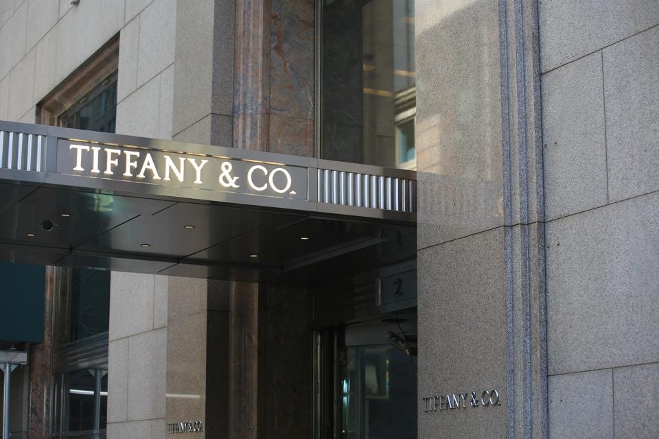 What are leadership strategies the company Tiffany and Co use? Learn the key management secrets behind their lasting success.