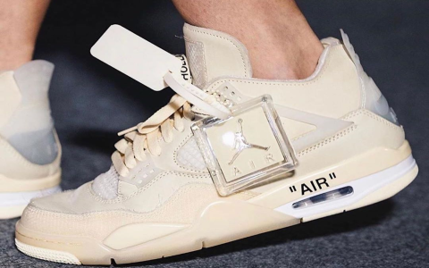 Thinking about the off white jordan 1 all white? A closer look at this cool Virgil Abloh shoe.