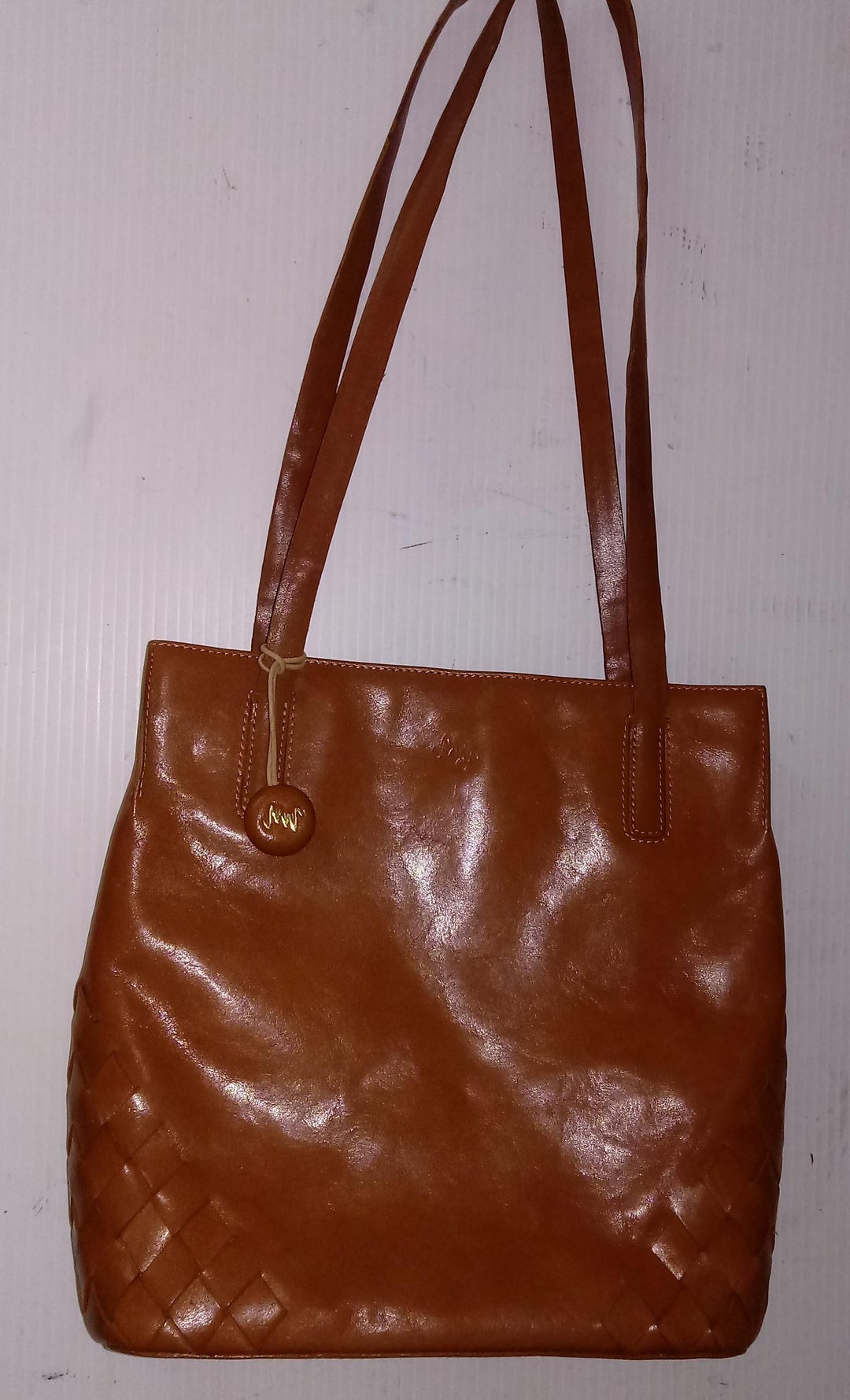 Is investing in a monsac purse actually worth it (Discover why so many users love this classic bag)