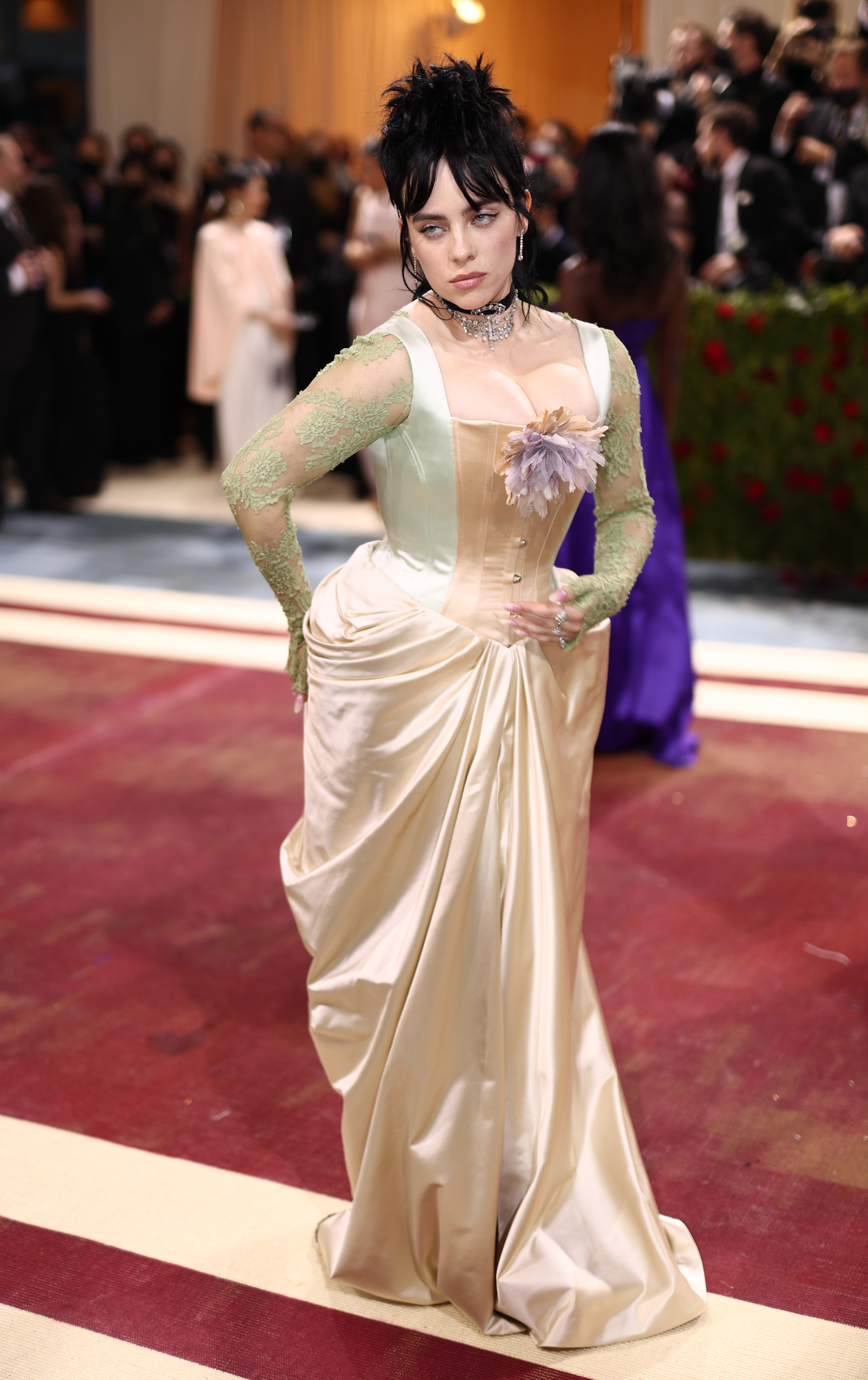 OMG! Billie Eilishs Met Gala 2022 Outfit Was So Unique