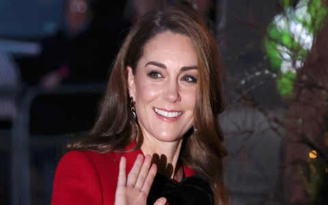 When Will We See the Prince William Christmas Card 2024? Get the Latest News and Release Date.