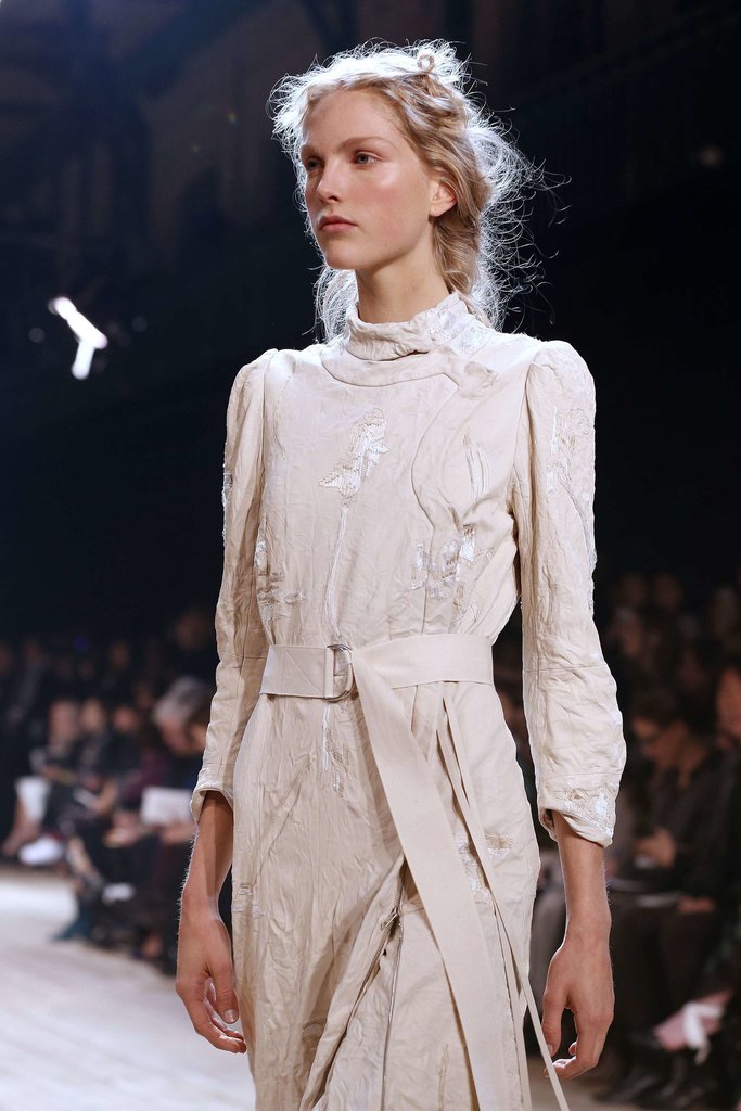 Need ideas for an Alexander McQueen photoshoot? Check out these iconic concepts for inspiration.