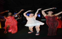 Why is the dressed/undressed concept so popular now? Exploring its big influence on modern clothing trends.