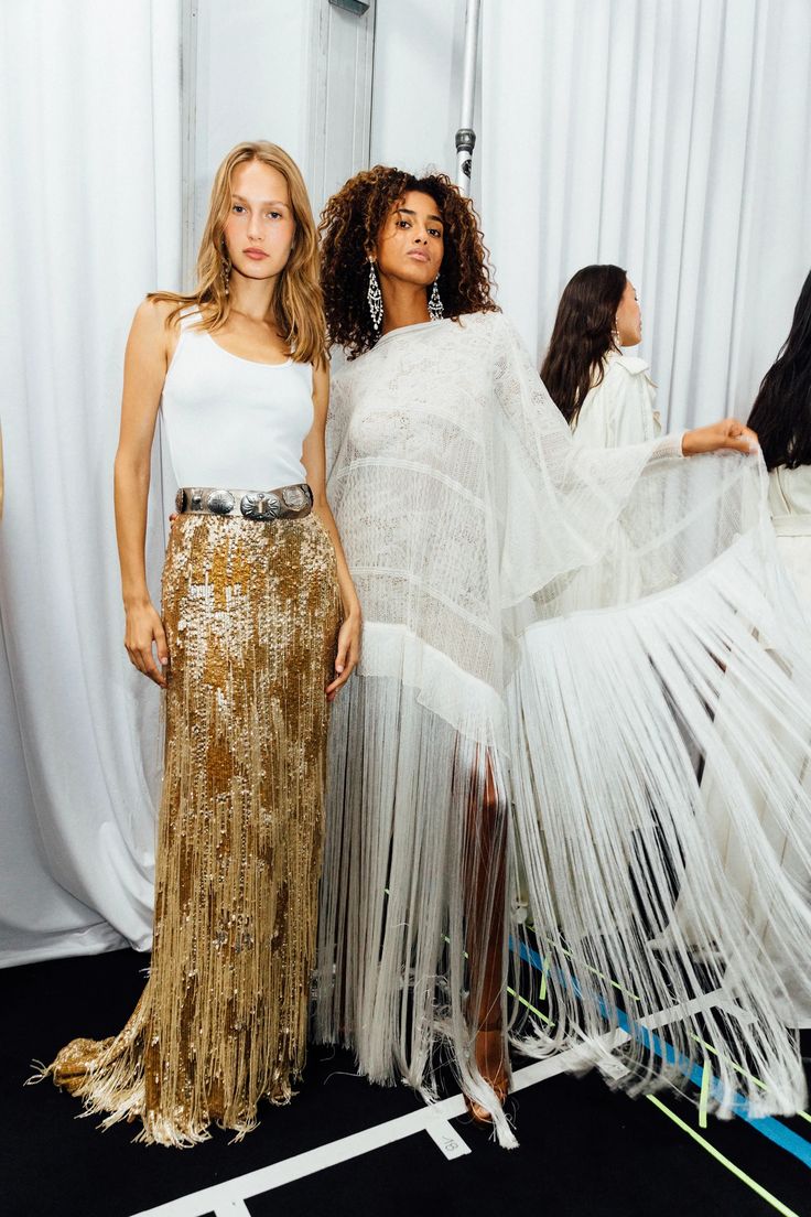 Want to see the ralph lauren spring 2025 highlights? Here are the key pieces from the runway.