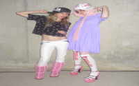 What makes Ashley Williams designer clothes so popular? Learn about her iconic quirky style.