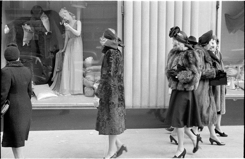 What was shopping at Bonwit Teller like? (Step inside the world of this luxury fashion department store)