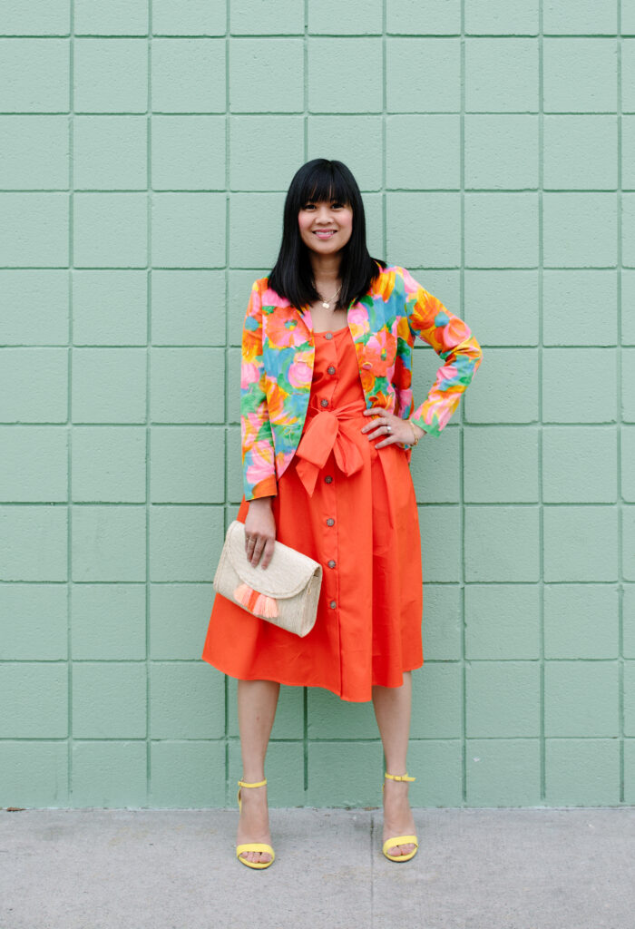 How to style 2014 clothes for a cool retro look? Easy ways to bring back that specific fashion vibe now.