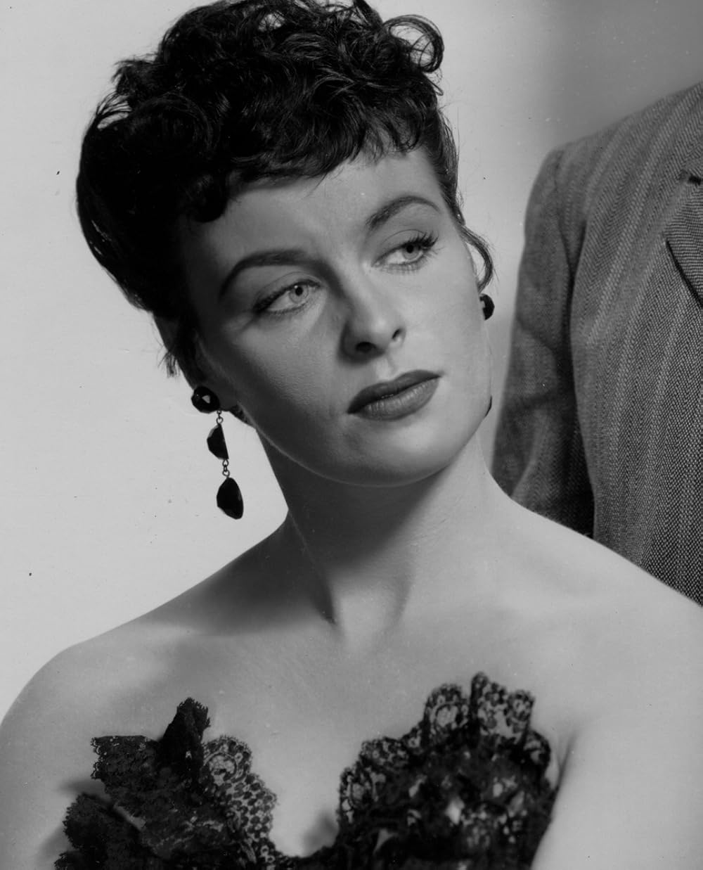 Remembering Constance Smith: Explore Her Movies and Why Her Career Ended.