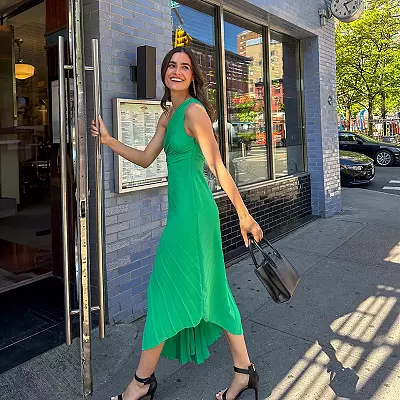 Find Your Nicole Miller Summer Dresses (Easy Ways to Shop This Seasons Best Looks)