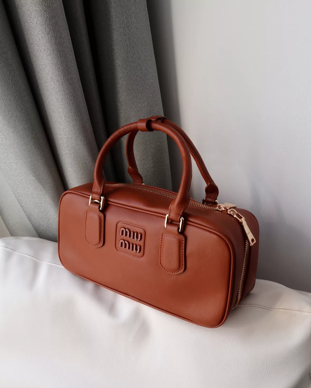How to choose a high quality miu miu dupe bag? Follow these easy tips for a smart purchase!