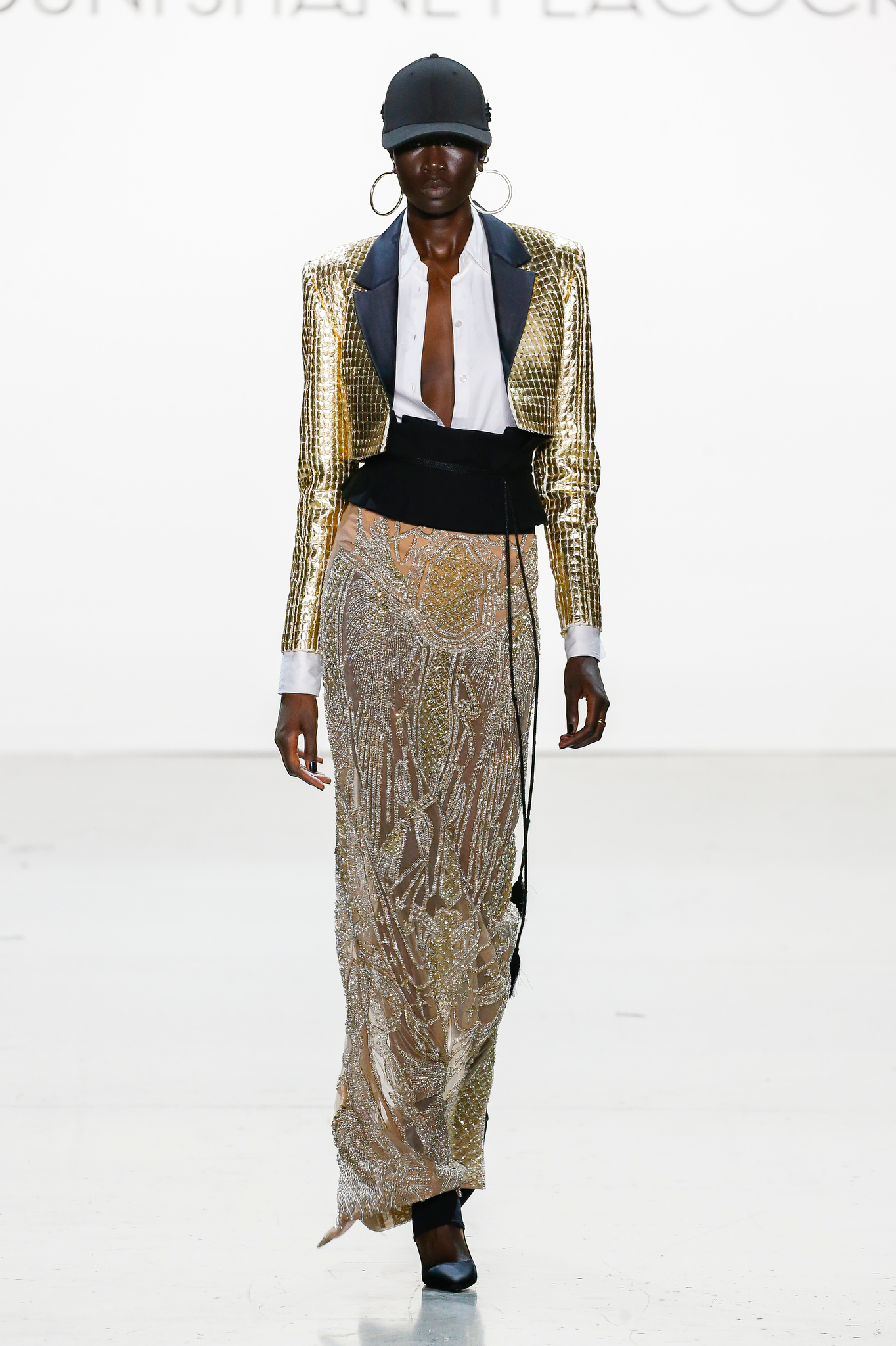 Did you miss the falguni shane peacock fashion show? Catch the highlights and top looks here!