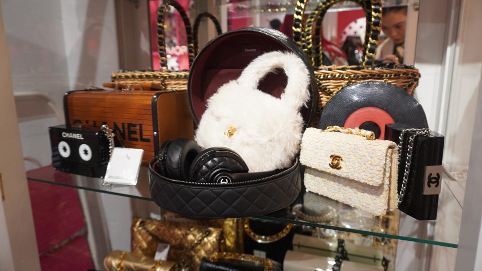 How to find rare Chanel in Japan? Discover the best spots for unique vintage pieces today.