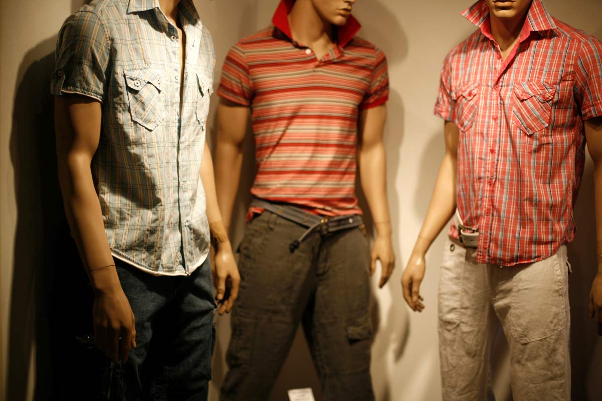 Curious about 2014 mens fashion? Look back at the top trends popular with men then.