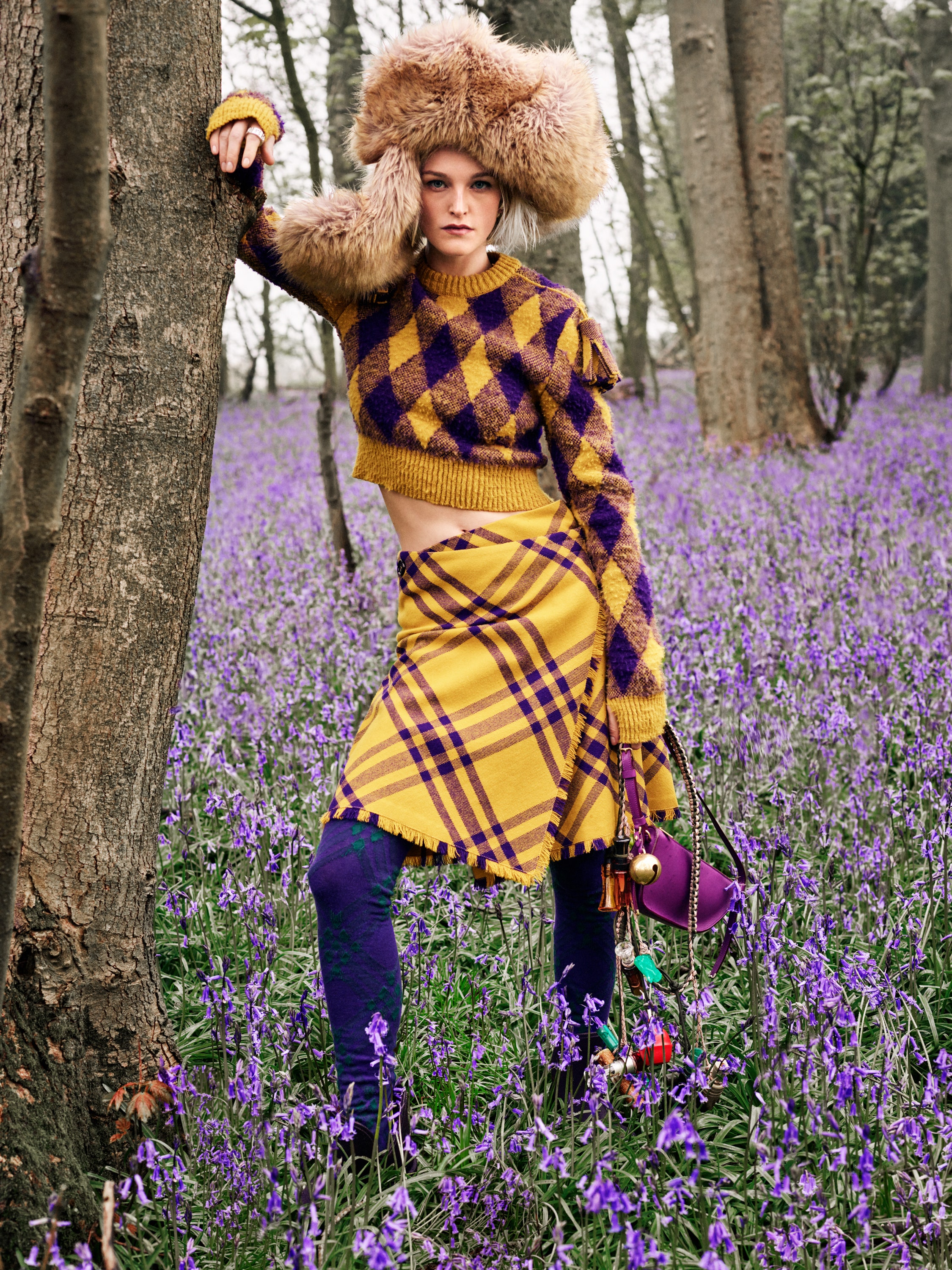 How does the Daniel Lee Burberry collection look this season? Discover the key trends and signature styles everyone wants.