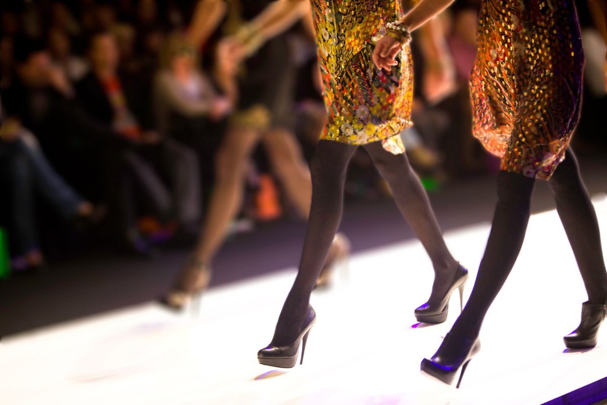 Mastering fashion show photography (Your top guide to capturing stunning runway show moments beautifully)
