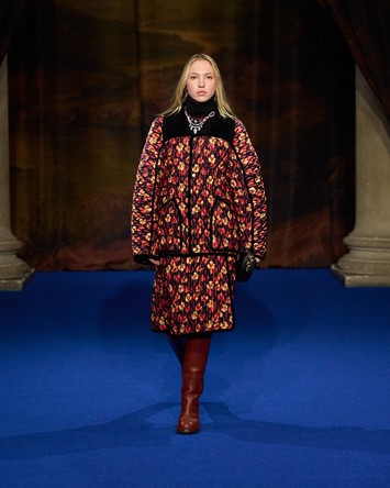 Need burberry images for awesome fashion ideas? Get inspired by these classic and modern looks now.