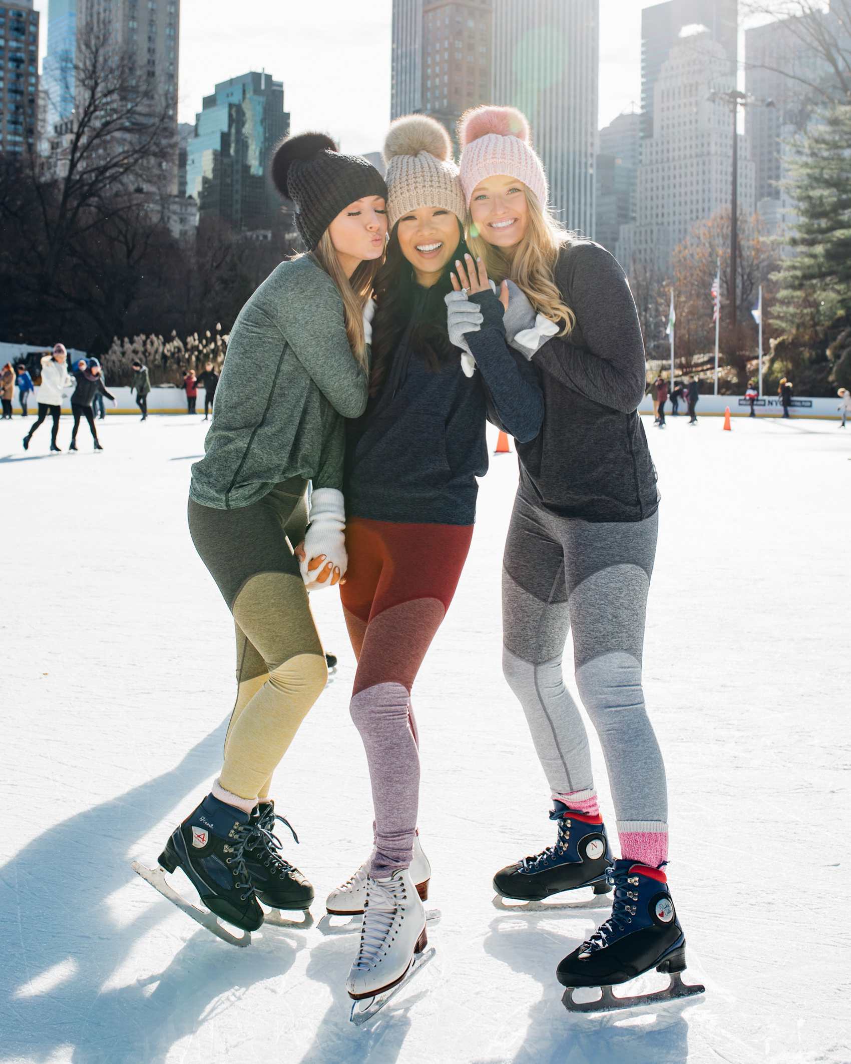 Need cheap but good ice skating outfits? Discover where to get amazing deals online.