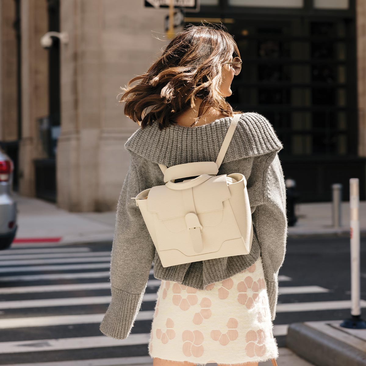How to choose the best winter purse? Simple tips to find one that is warm and chic.