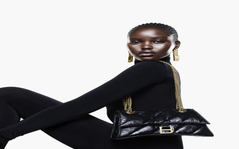 Want the official balenciaga.comollaboration-release-date? (We help you find the true scoop and all the news!)