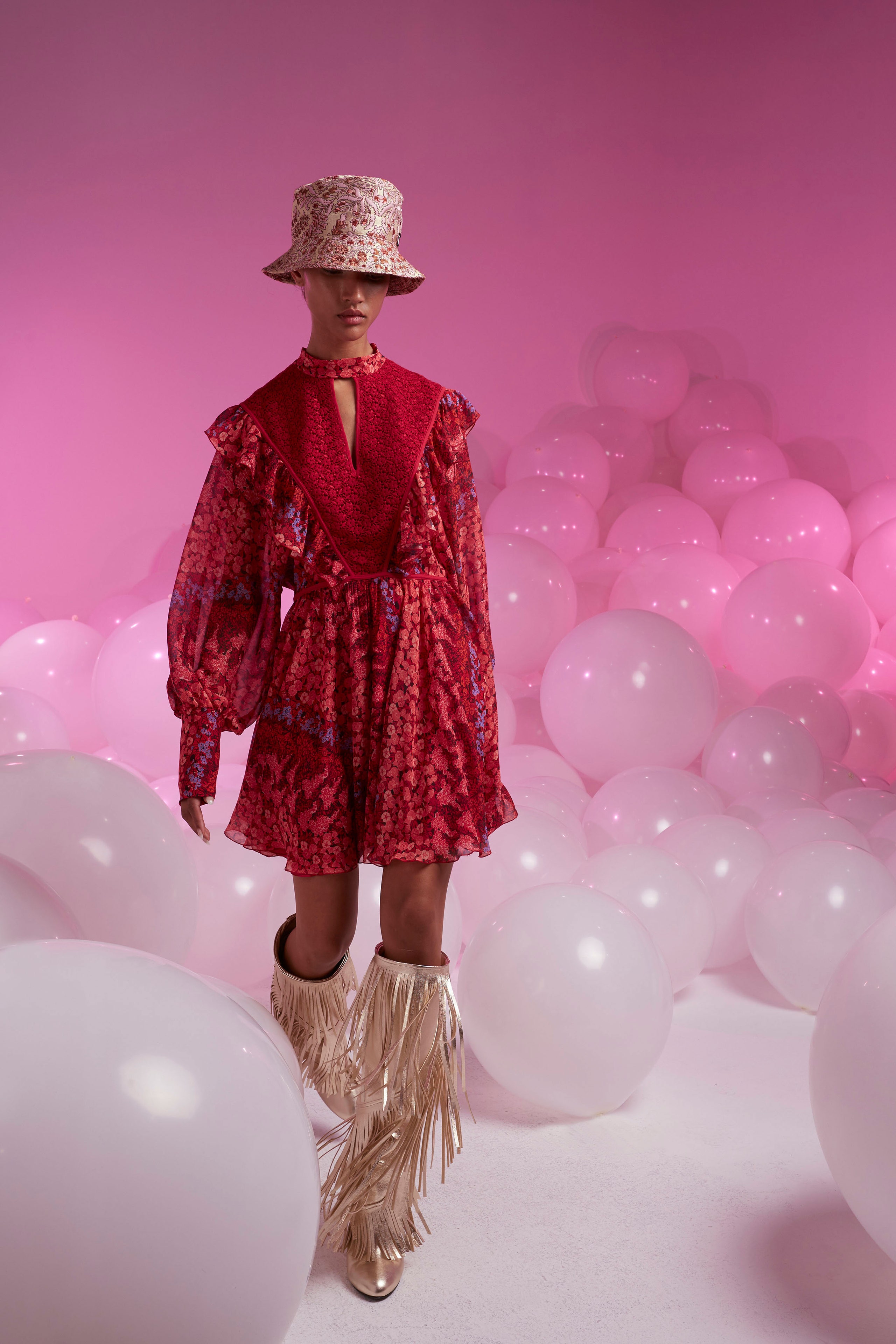Why choose a giamba dress for your next event? Discover why a giamba dress makes you stand out!