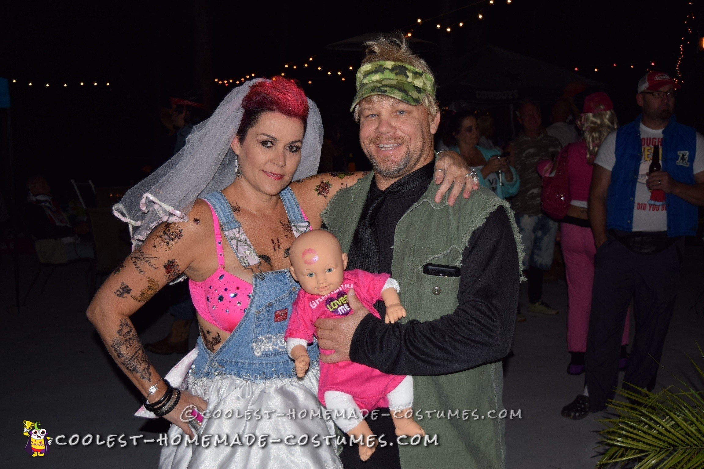 Cheap White Trash Woman Costume Affordable Ways to Get Your Look