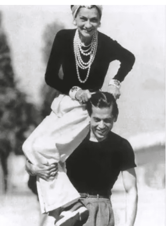 Why do people love looking at Chanel Pictures?