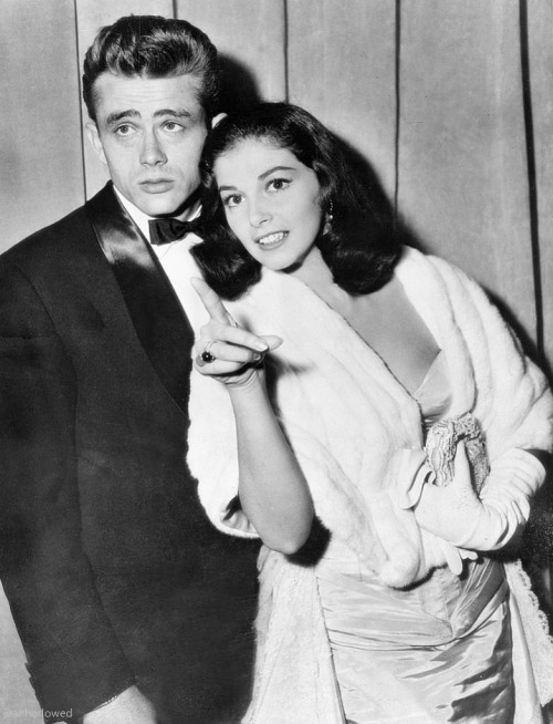 Audrey Hepburn, James Dean: Legends of the Silver Screen Together