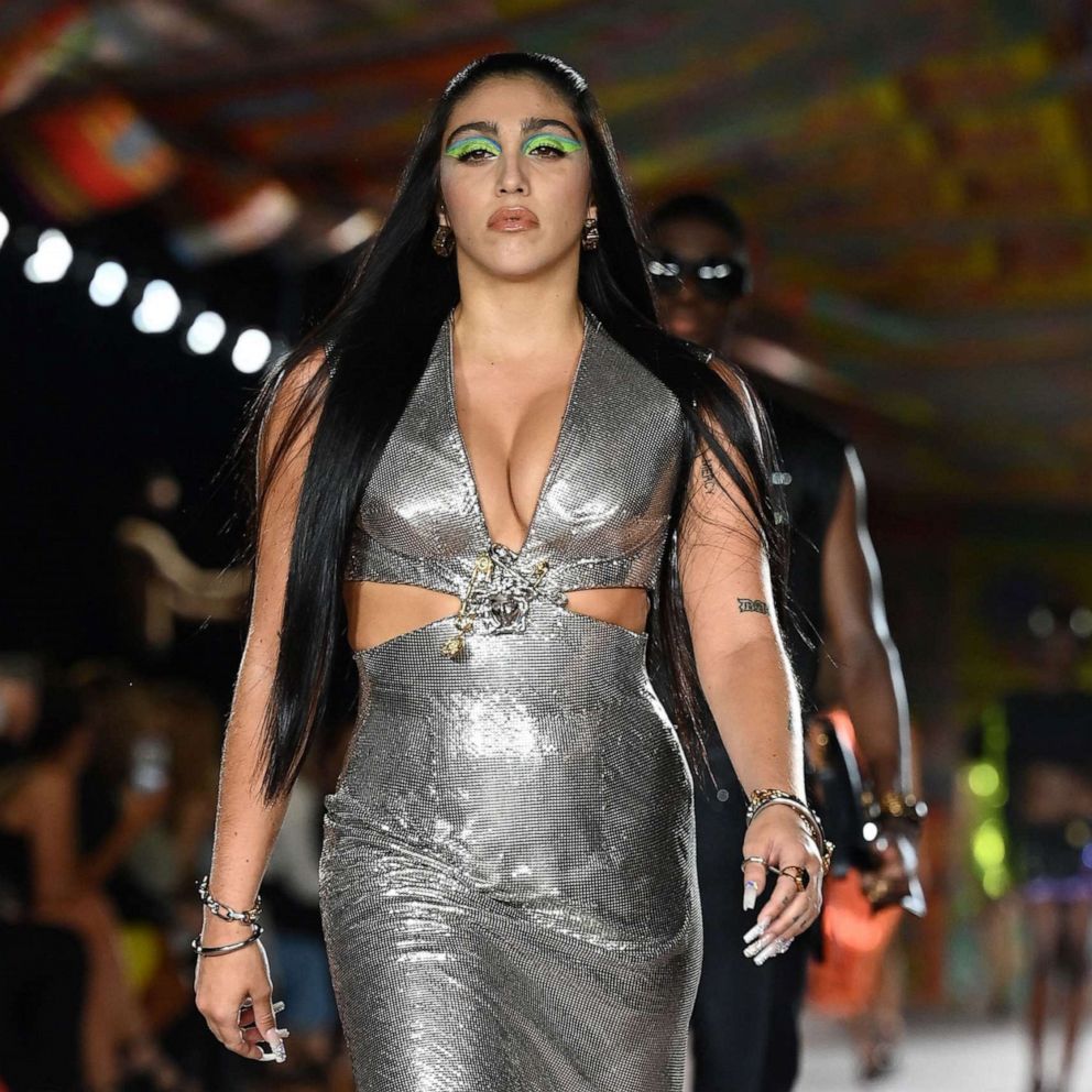 Want the Scoop on Lourdes Madonna? Learn About Her Cool Journey and What Shes Achieved.