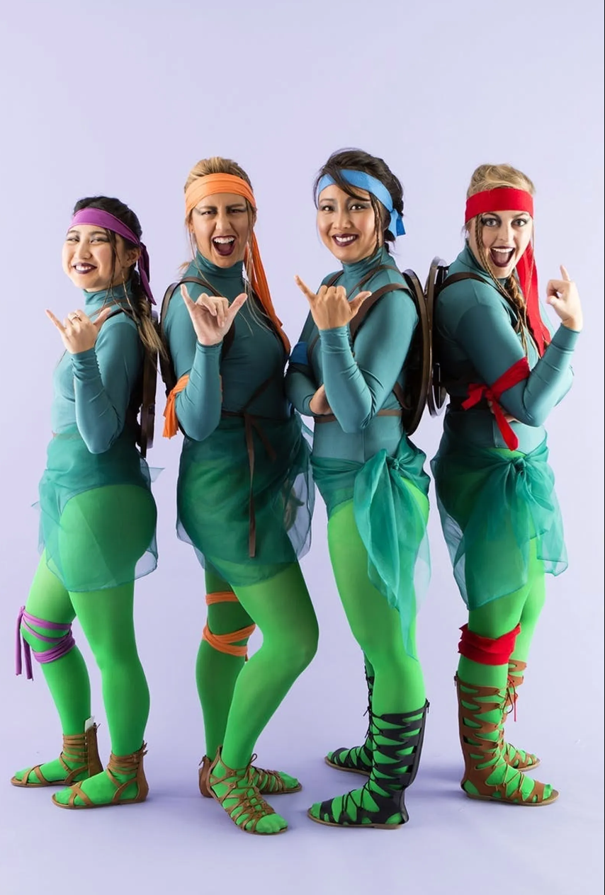 Need easy 4 people costume ideas? These 5 simple looks are perfect for your awesome group!