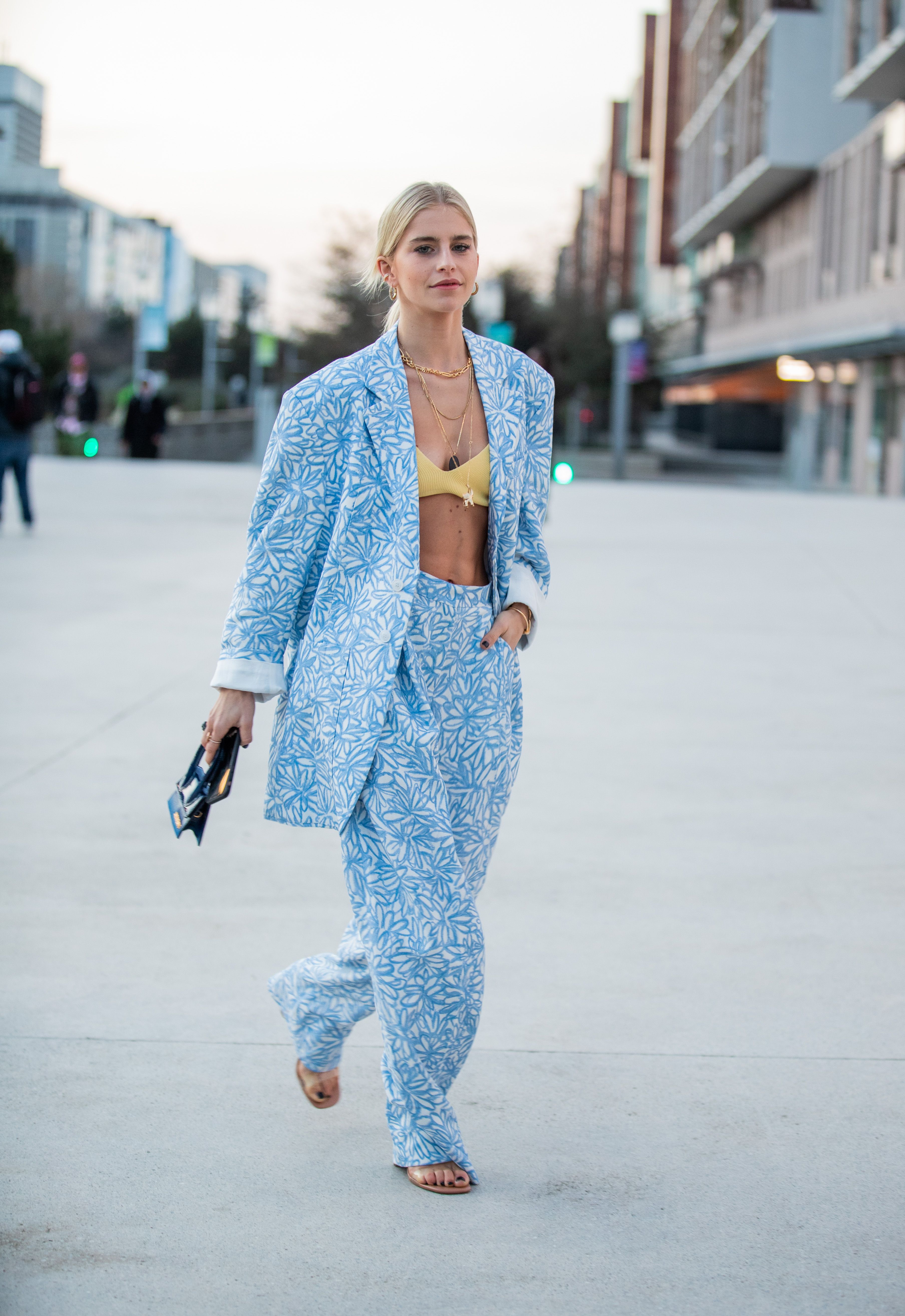 Where can I buy a good blazer bra? Here are top shops for your new blazer bra.
