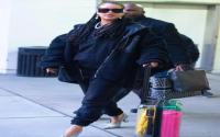Get the perfect celebrity airport style look (Follow these simple steps for chic and easy travel fashion).