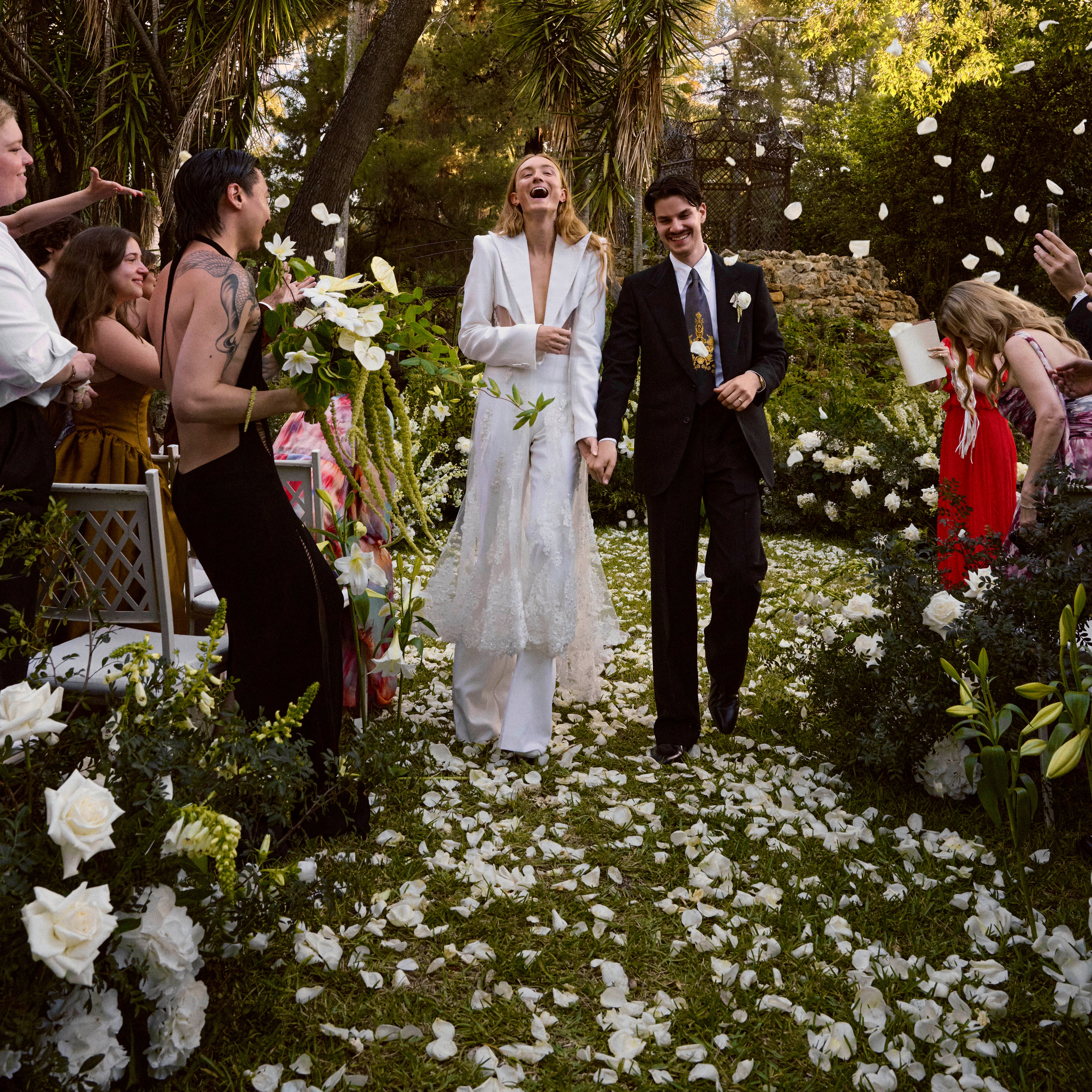 All The Details About The Harris Reed Wedding: Everything You Need To Know About The Spectacular Event.