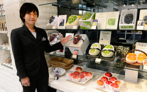 Is luxury shopping in Japan too expensive? Discover how to save money and still buy your dream items!