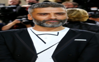 Who are the top grey haired actors these days? Check out this fantastic list of talented performers.