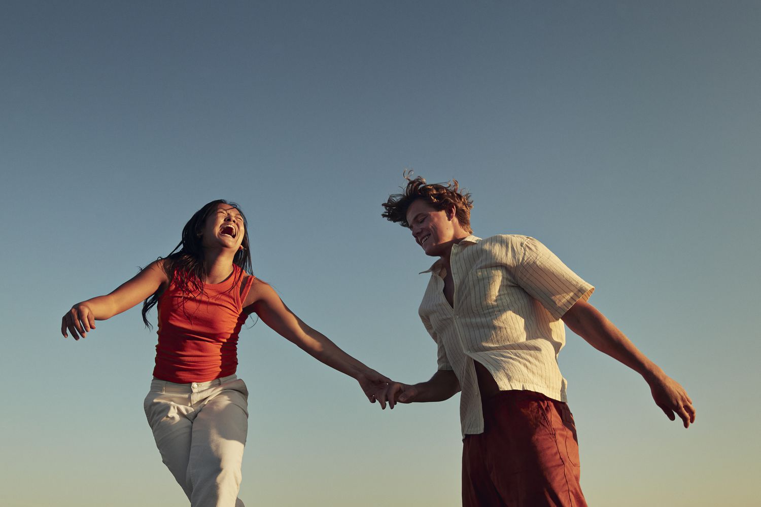 Love and sports how to mix them (Simple ways for couples to enjoy both passions together in daily life)