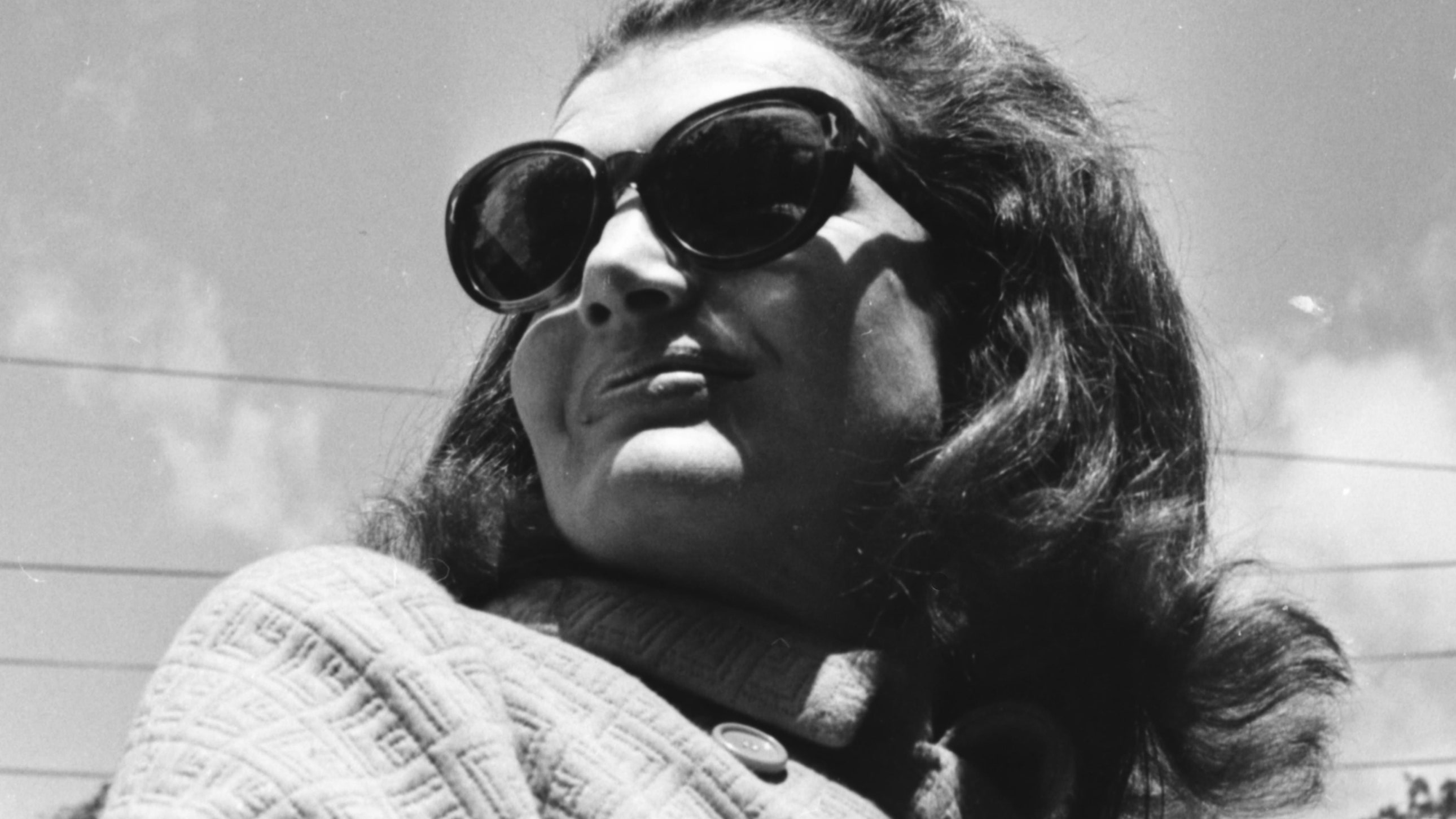 Looking for photos of Jackie Kennedy online? (Here are some top places to view her timeless images!)