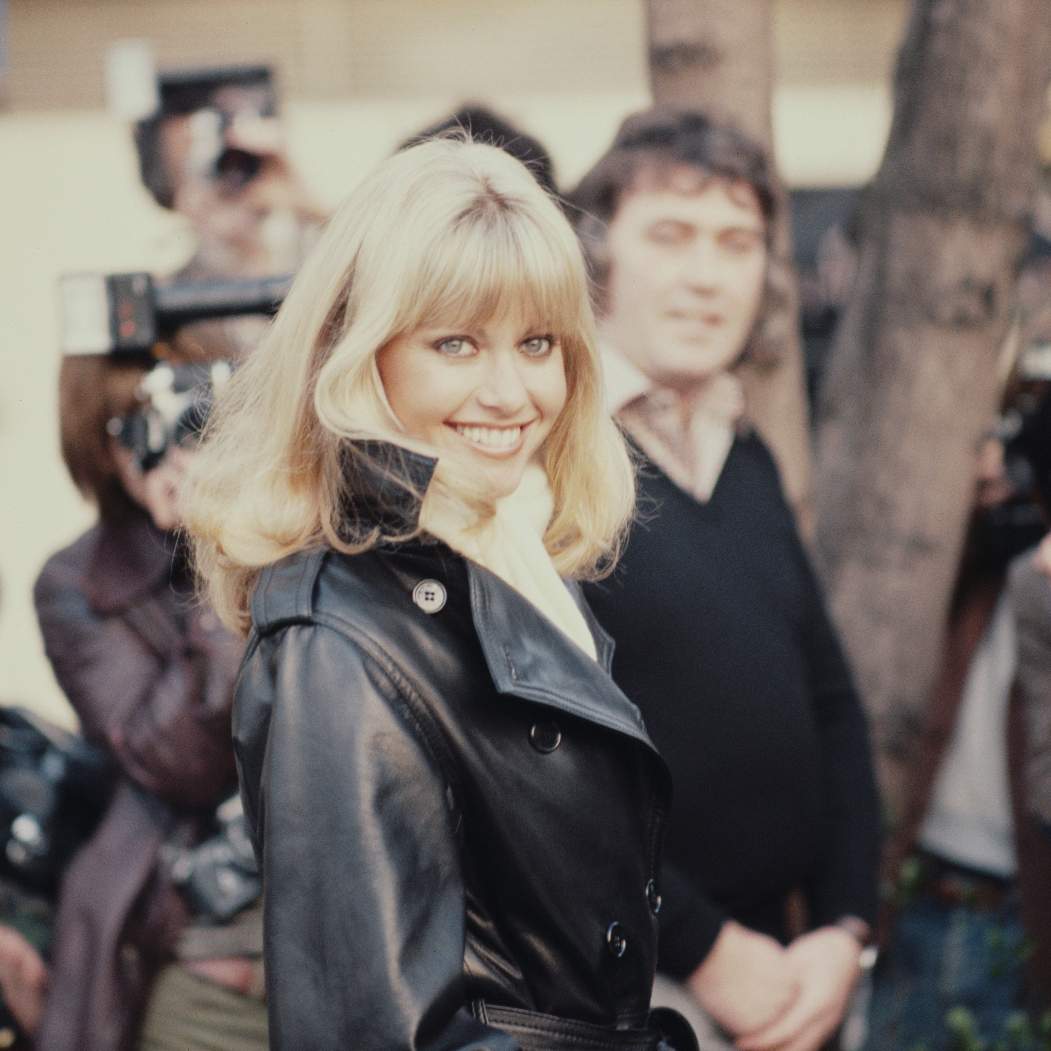 Olivia Newton John Pics You Must See Top 10 Classic Photos