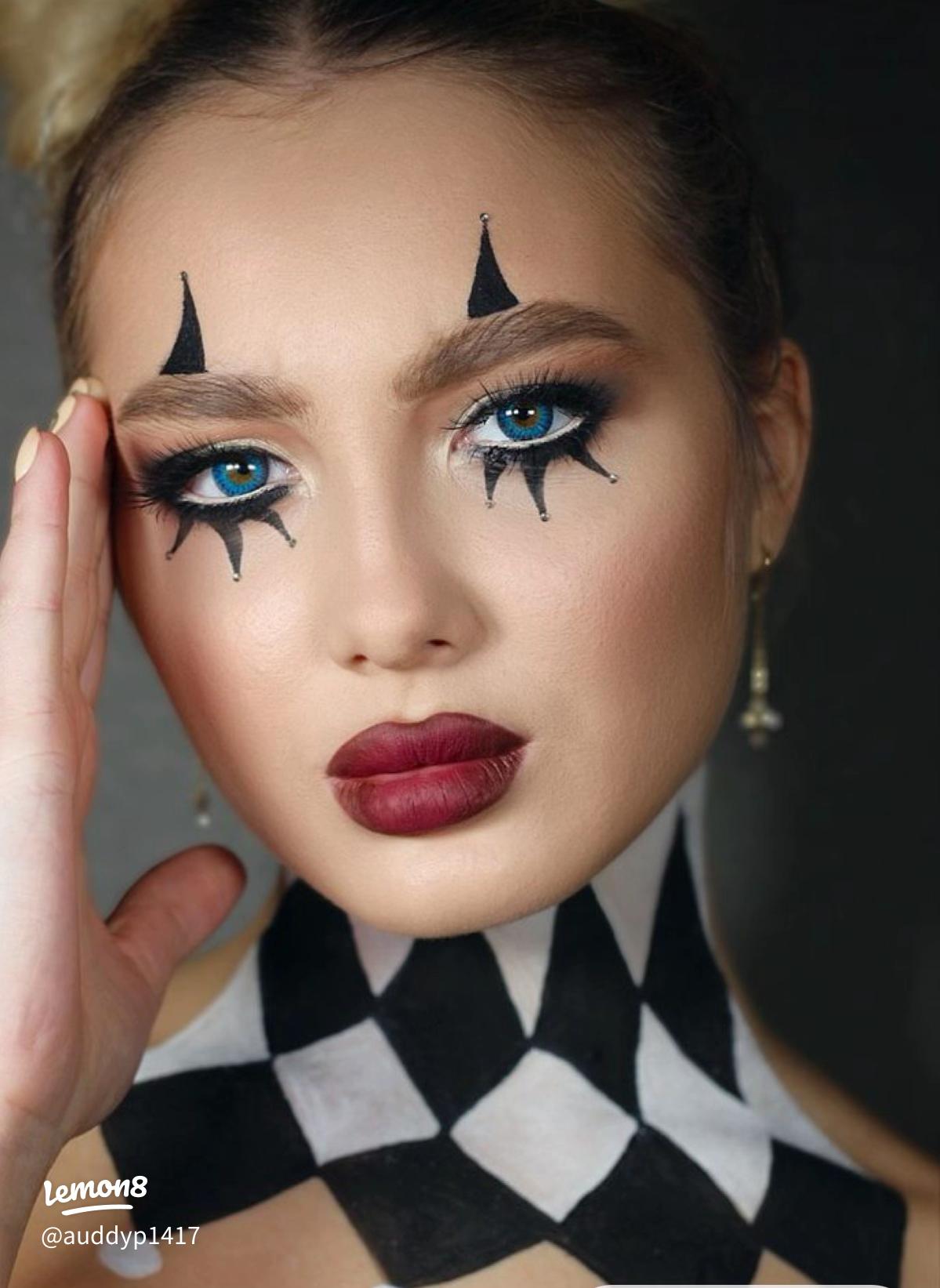 Find the Top Ringmaster Makeup Idea for Your Special Night!