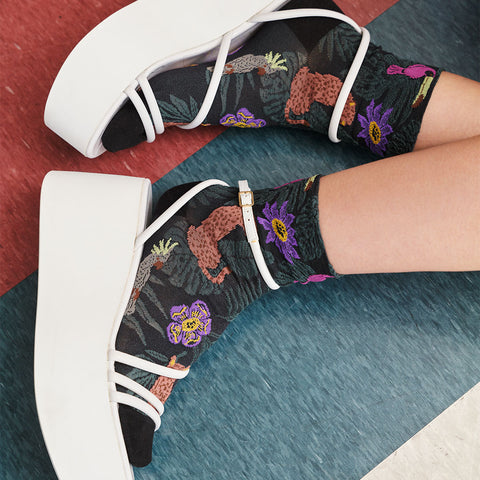 Colorful Sock Fashion 2024? Ideas for Every Outfit Today