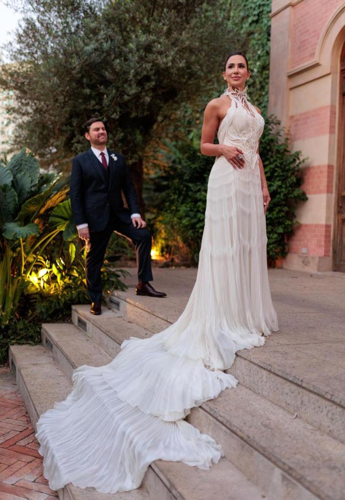 Why choose 3d printed wedding dress save money for unique bridal look