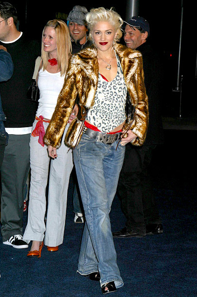 How Gwen Stefani Changed Fashion in 2001 (Trends She Started)
