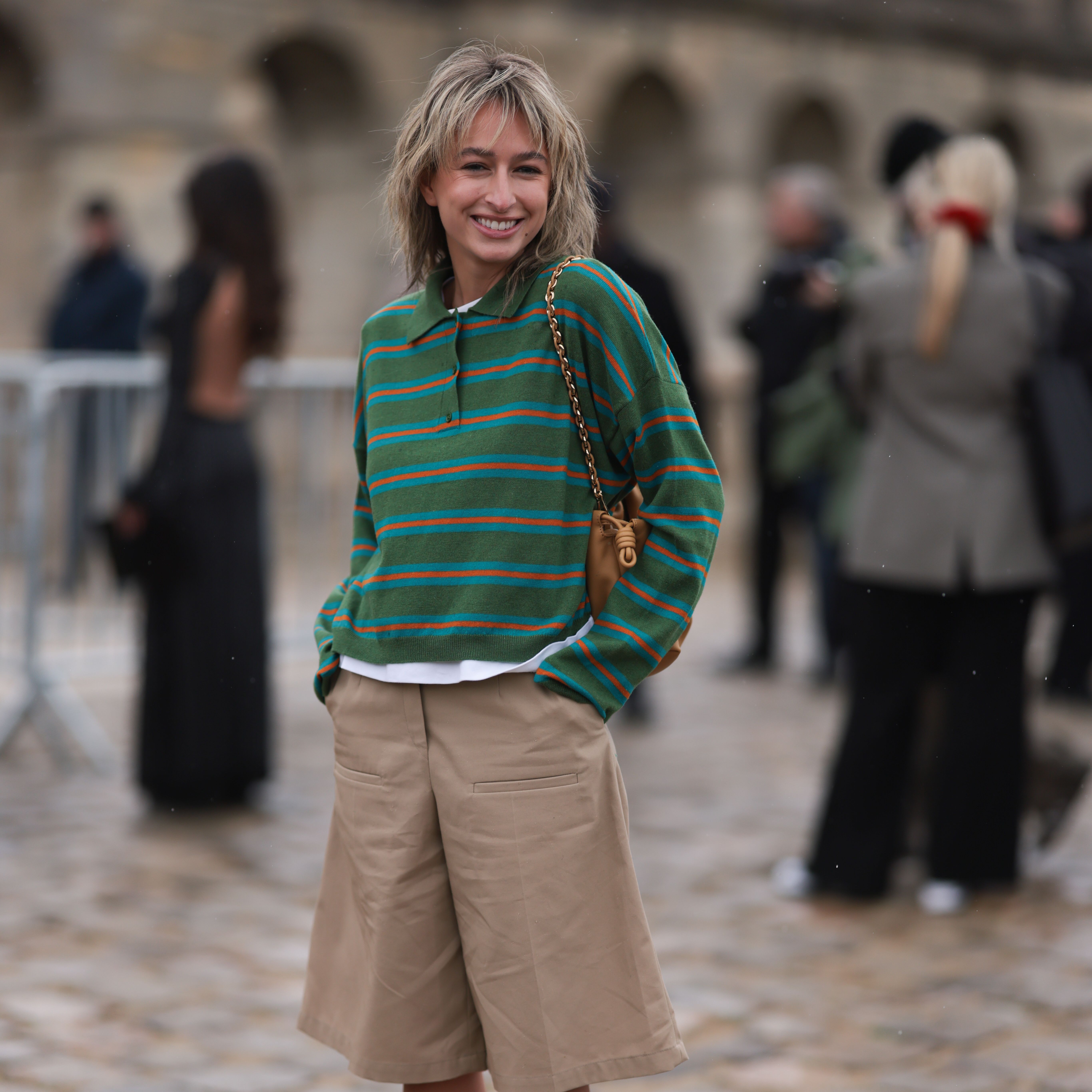 How to Style a Rugby Shirt: Easy Outfit Ideas for Men & Women