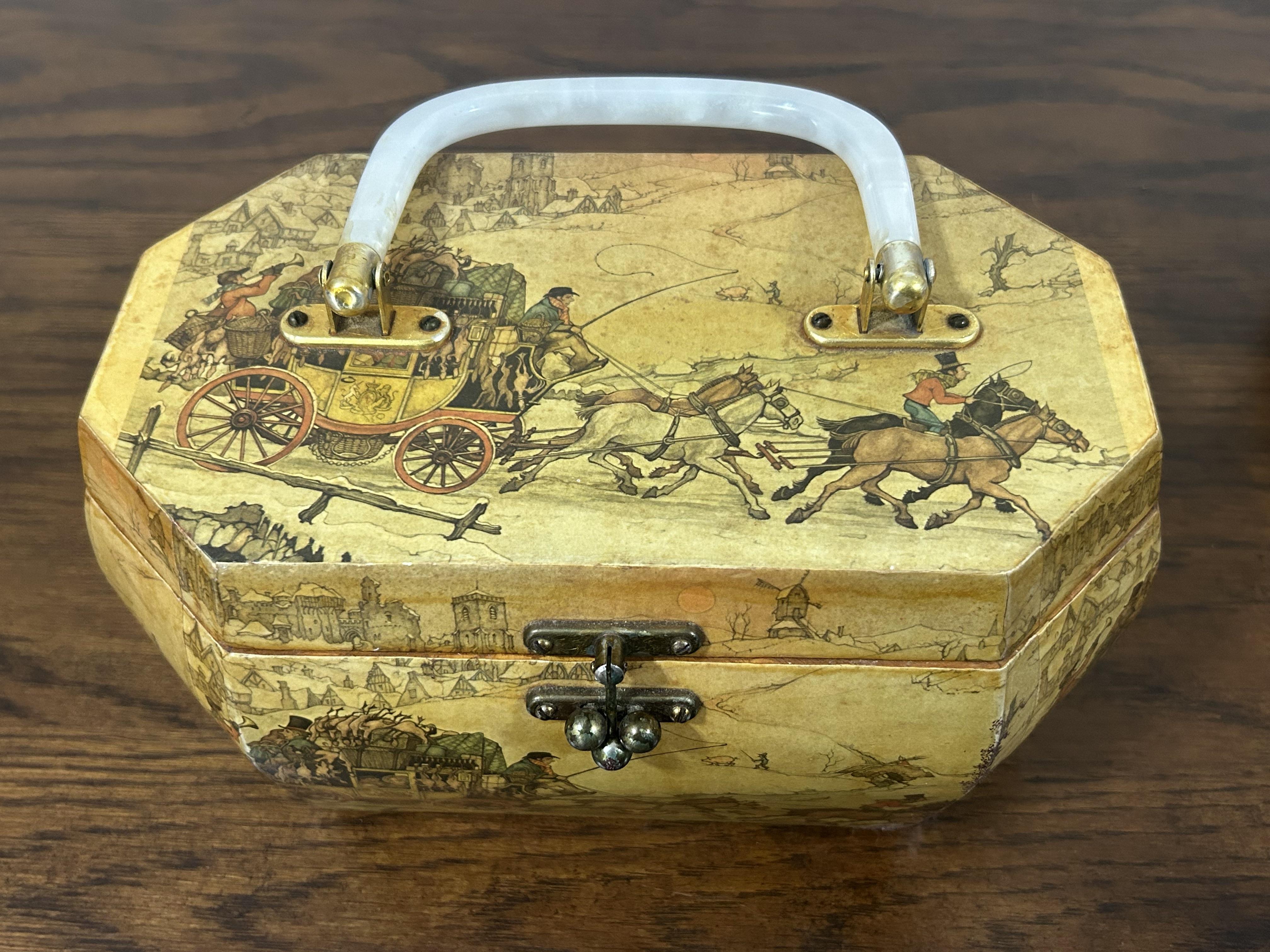 How to care for antique wooden purses? (Simple methods for protection!)