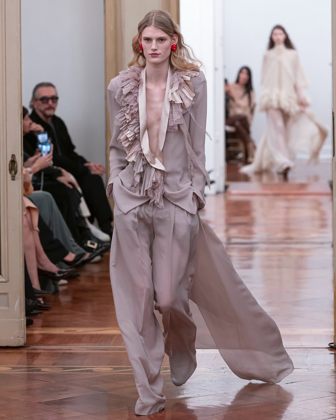 Get Trendy How Alba Ferretti Nails Fashion Right Now
