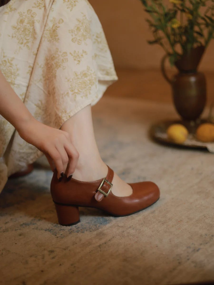 How to Rock 50s Footwear for a Cool Vintage Look Everyday!