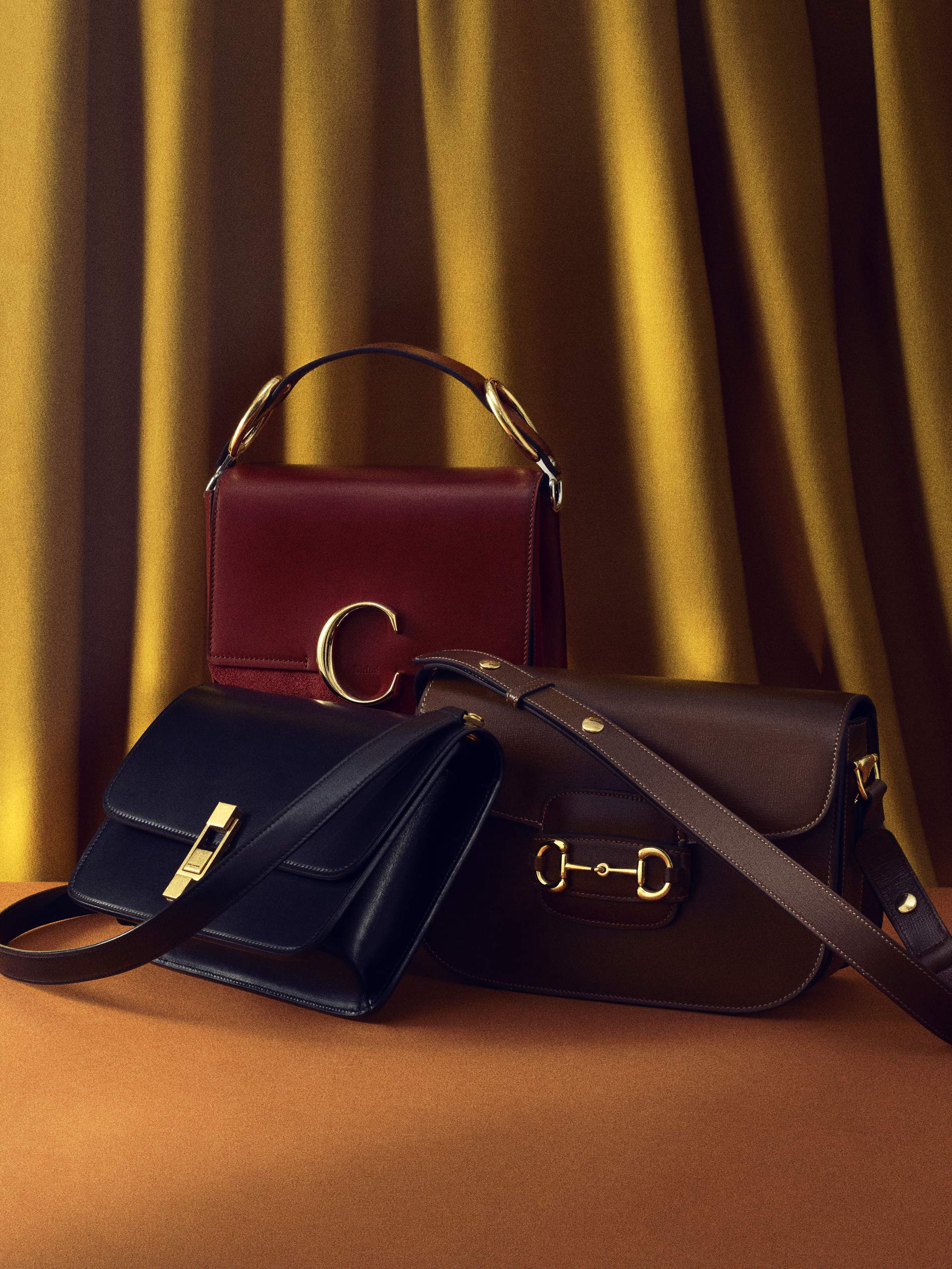 Top 70s Purse Styles That Match Your Outfit? Try These Now!