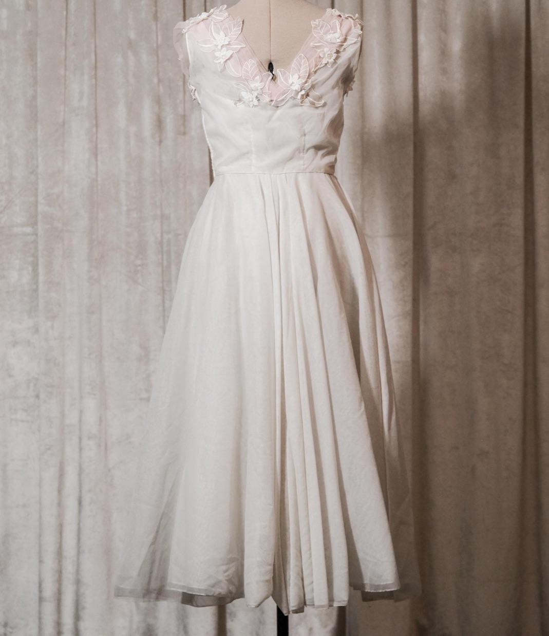 White Victorian Style Dress Care? (Easy Tips to Keep Your Gown Looking New)