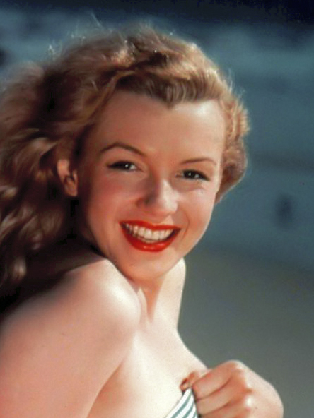 Where to Find Best Photos of Young Marilyn Monroe Online